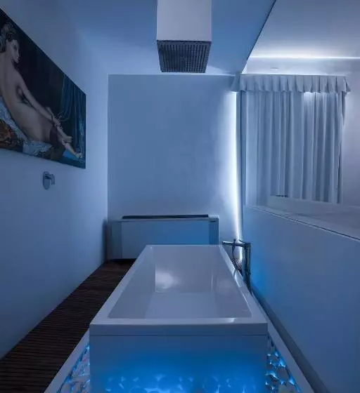 スーペリアースイート, La Suite Boutique