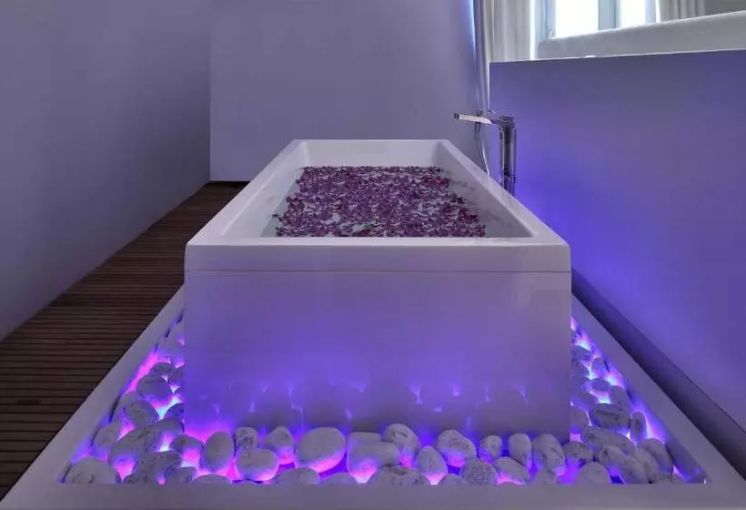 スーペリアースイート, La Suite Boutique