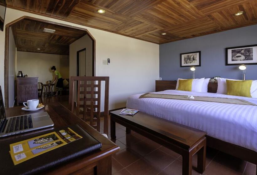 Номер Deluxe, Pakse Hotel & Restaurant