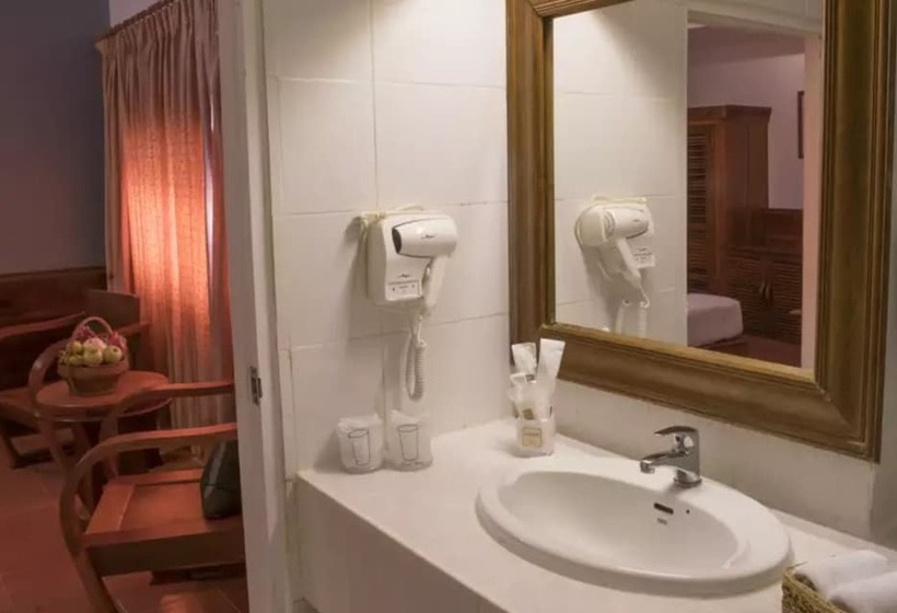 スーペリアールーム, Pakse Hotel & Restaurant