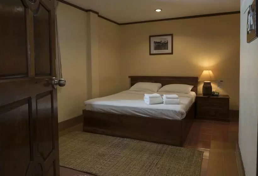 エコノミールーム, Pakse Hotel & Restaurant