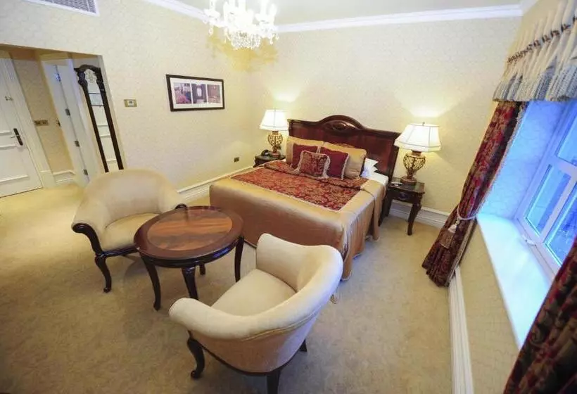 Classic-huone King-vuode, Kilronan Castle Hotel & Spa