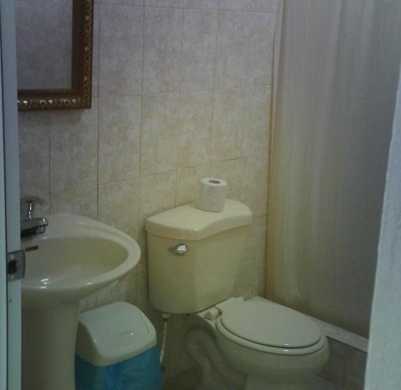 ویلای 2 خوابه با چشمانداز دریا, Colombus