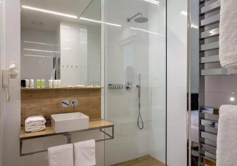スタンダードルーム, Holiday Inn Express And Suites   Bradford, An Ihg
