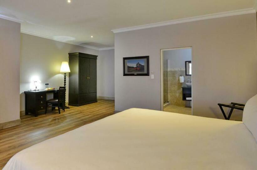 Президентский Люкс, Anew Hotel Highveld Emalahleni