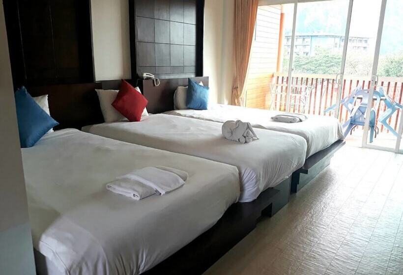 수피리어 트리플 룸, Aonang Regent