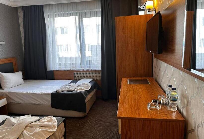 Quarto Estandar, Başkent