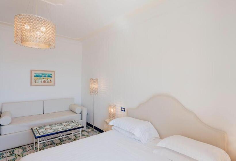 Номер Deluxe, Cetus