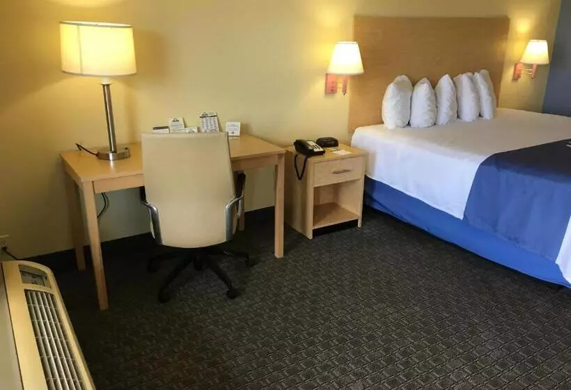 Standard-studio King-vuode, Days Inn By Wyndham Crystal River