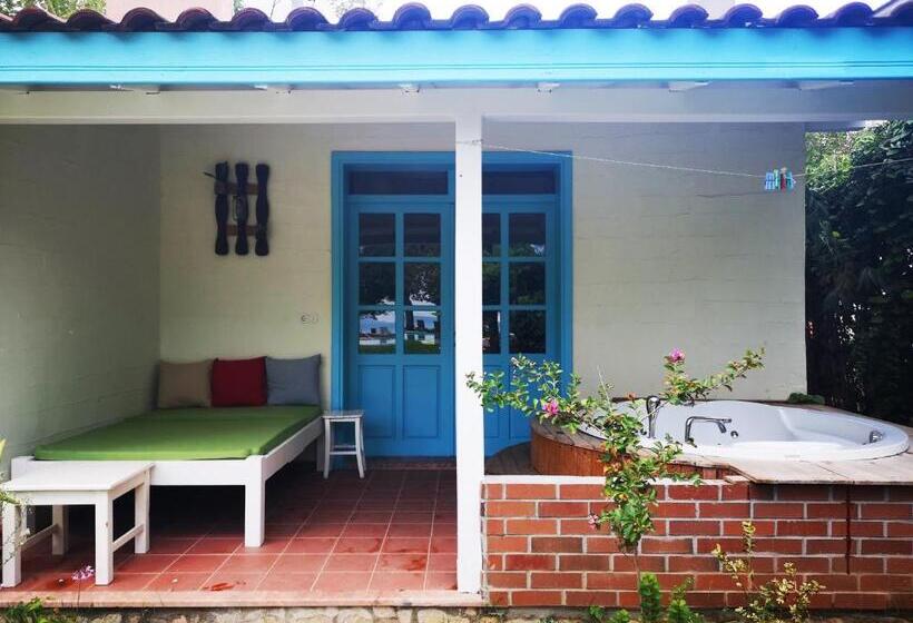 اتاق سوپریور, Yonca Lodge