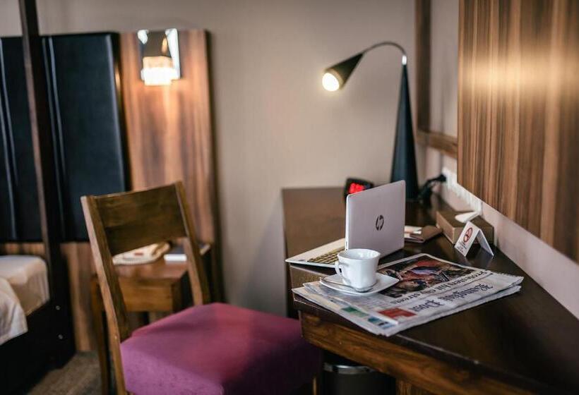 اتاق استاندارد تودرتو, Grand Howard Hotel Bangkok