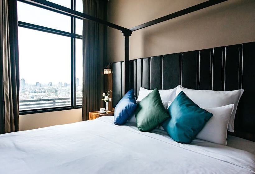 سوییت لوکس, Grand Howard Hotel Bangkok