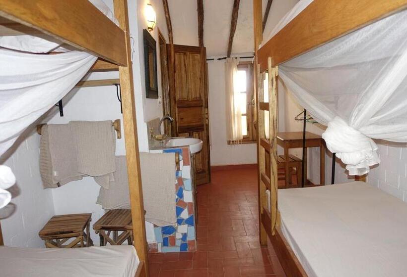 اتاق استاندارد چهار تخته, Keur Marrakis