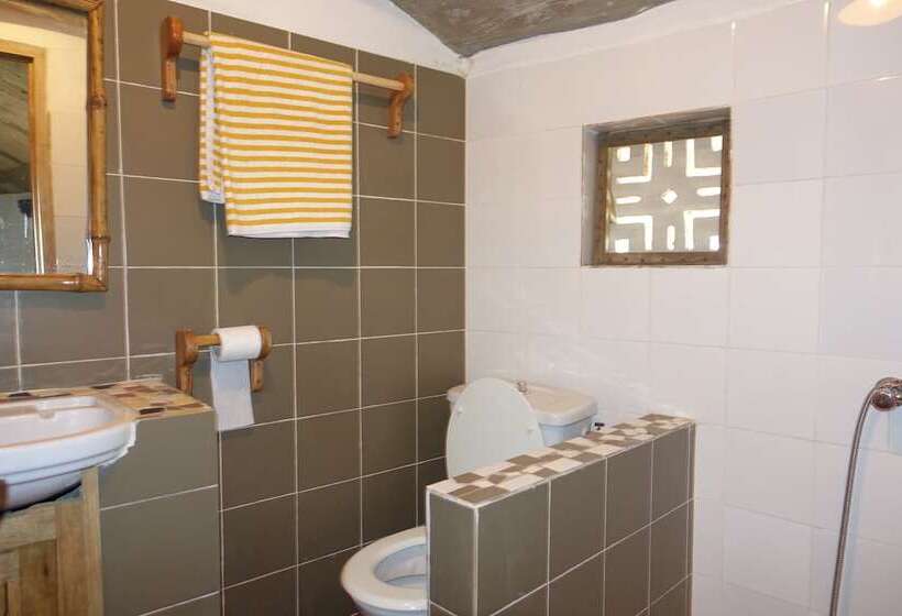 اتاق لوکس, Keur Marrakis