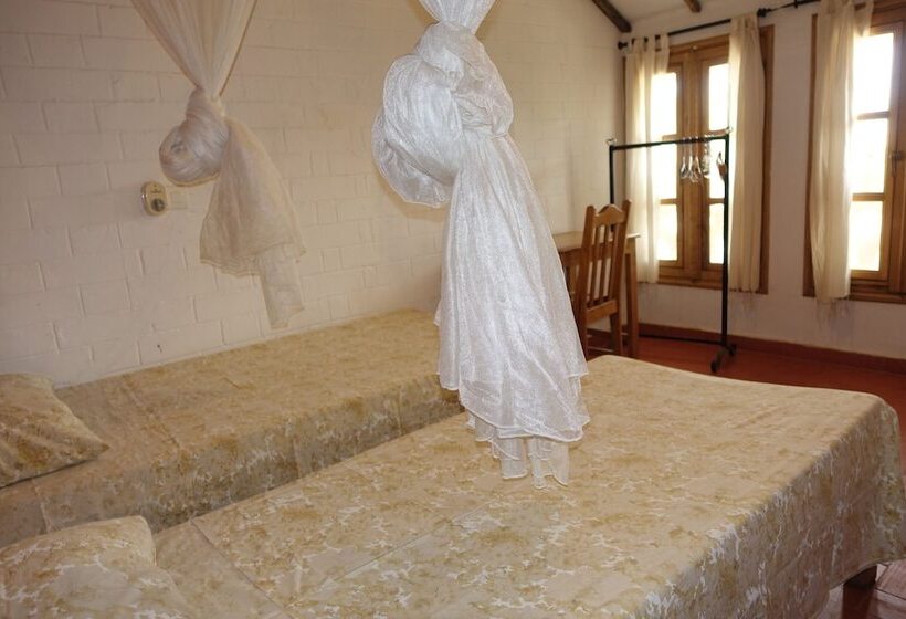 اتاق لوکس, Keur Marrakis