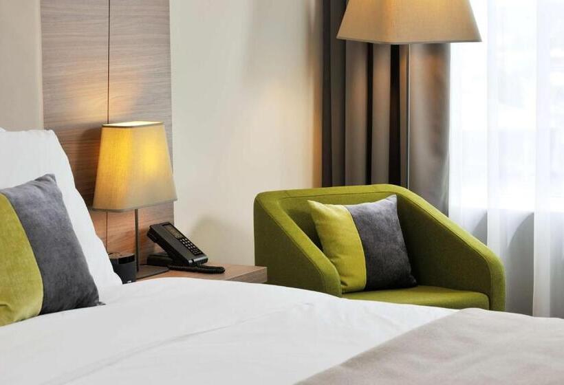 اتاق استاندارد, Radisson Blu Plaza Hotel Ljubljana