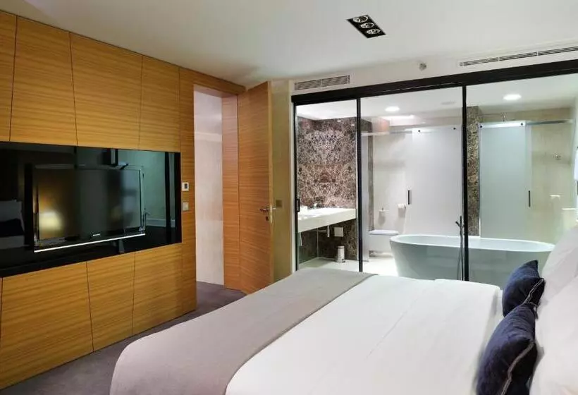 سوییت, Radisson Blu Plaza Hotel Ljubljana