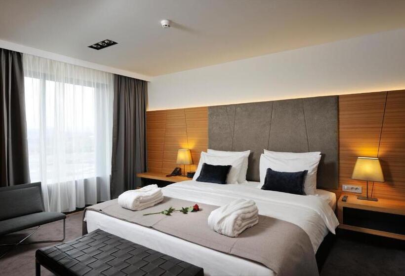 سوییت, Radisson Blu Plaza Hotel Ljubljana