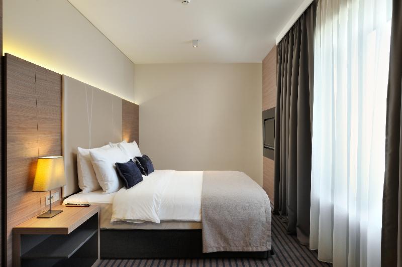 سوییت جونیور, Radisson Blu Plaza Hotel Ljubljana