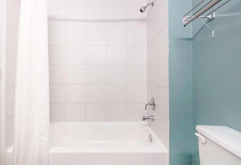 豪华工作室, Super 8 By Wyndham Brenham Tx