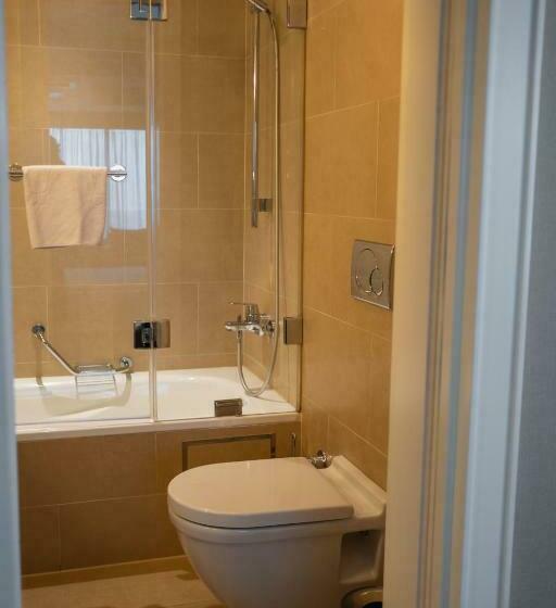 سوییت جونیور, Windsor Hotel & Convention Center Istanbul