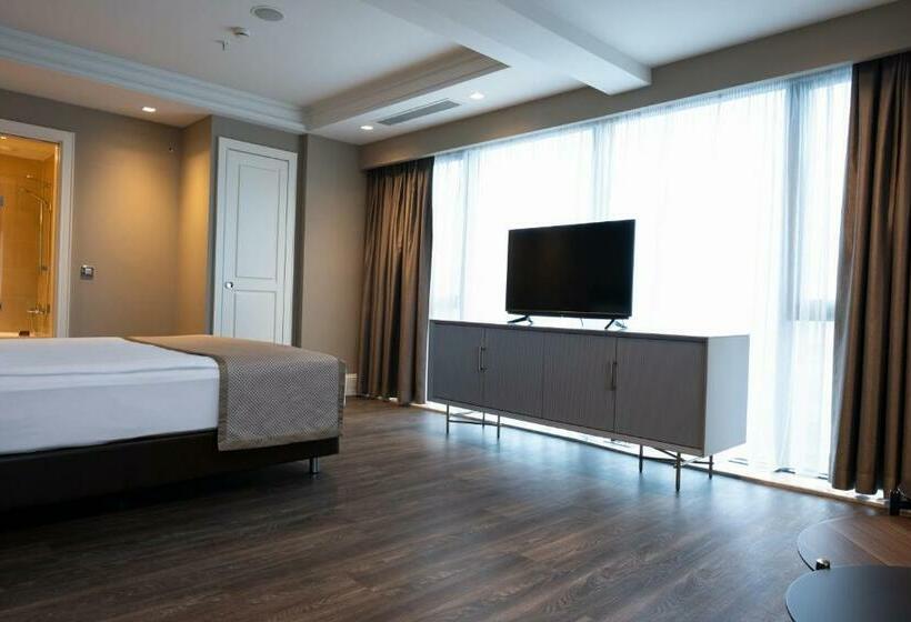 سوییت جونیور, Windsor Hotel & Convention Center Istanbul