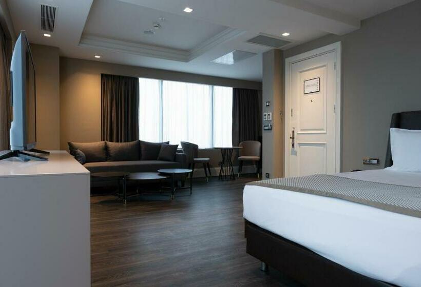 سوییت جونیور, Windsor Hotel & Convention Center Istanbul