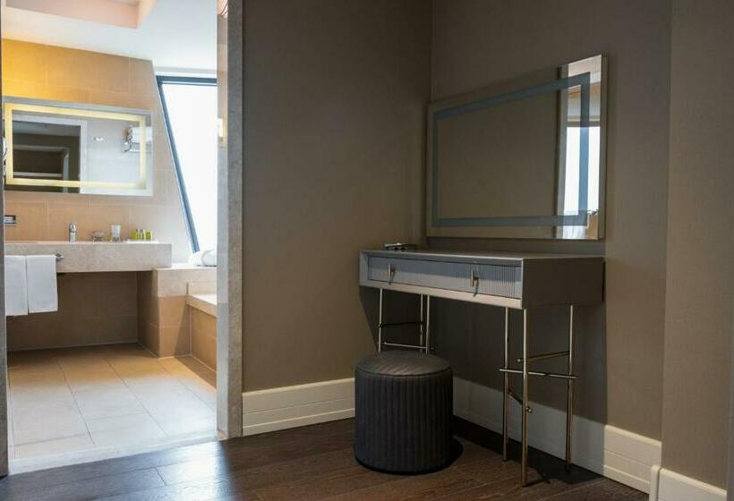 سوییت, Windsor Hotel & Convention Center Istanbul