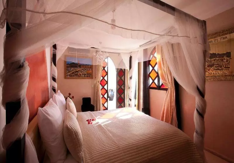 سوییت سوپریور, Riad Le Rubis