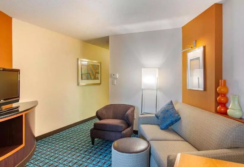 キングサイドベッドのスタンダードワンルーム, Fairfield Inn & Suites Hooksett