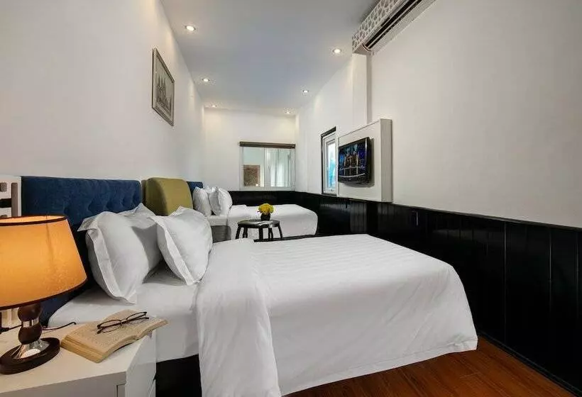 اتاق خانوادگی, Solo Hanoi Hostel