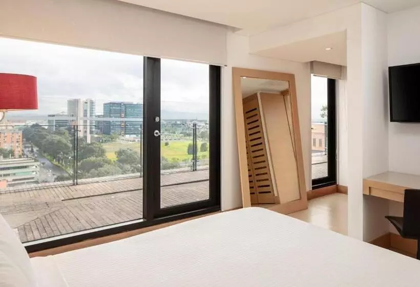 スイート, Fairfield By Marriott Bogota Embajada