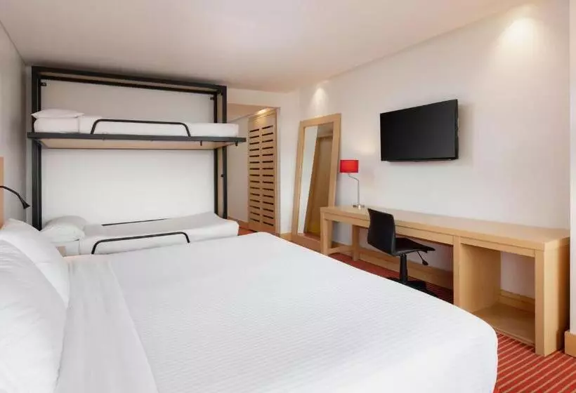 ファミリールーム, Fairfield By Marriott Bogota Embajada