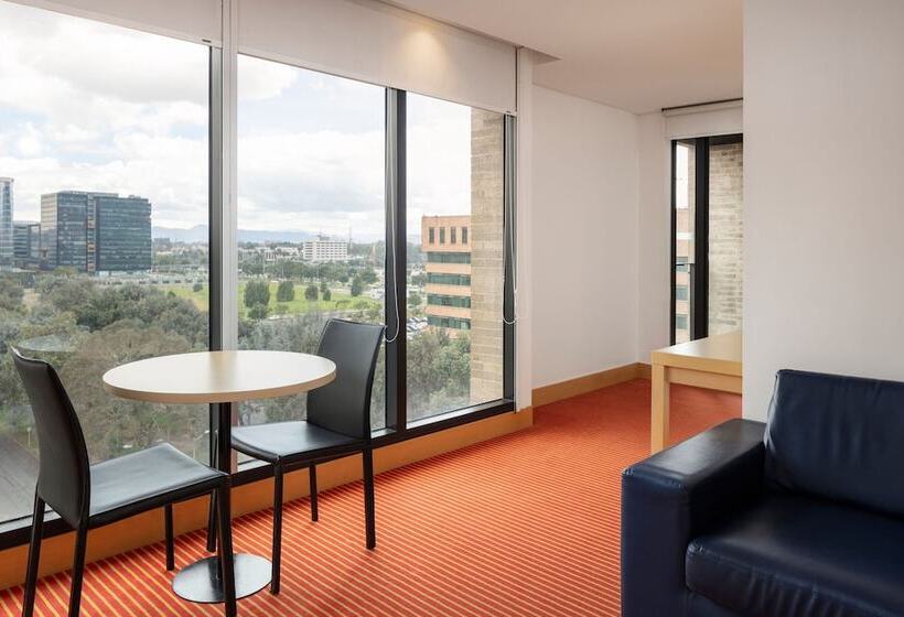 스위트, Fairfield By Marriott Bogota Embajada