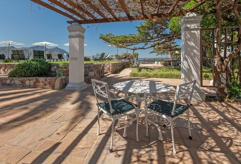 로맨틱 룸, Harbour House