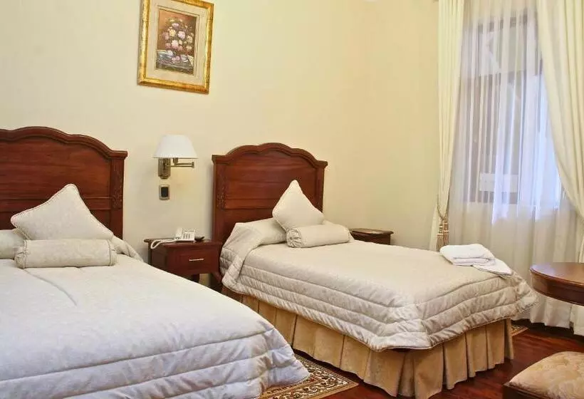 اتاق استاندارد, San Marino Royal