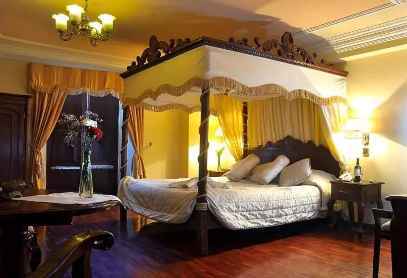 سوئیت رویال, San Marino Royal