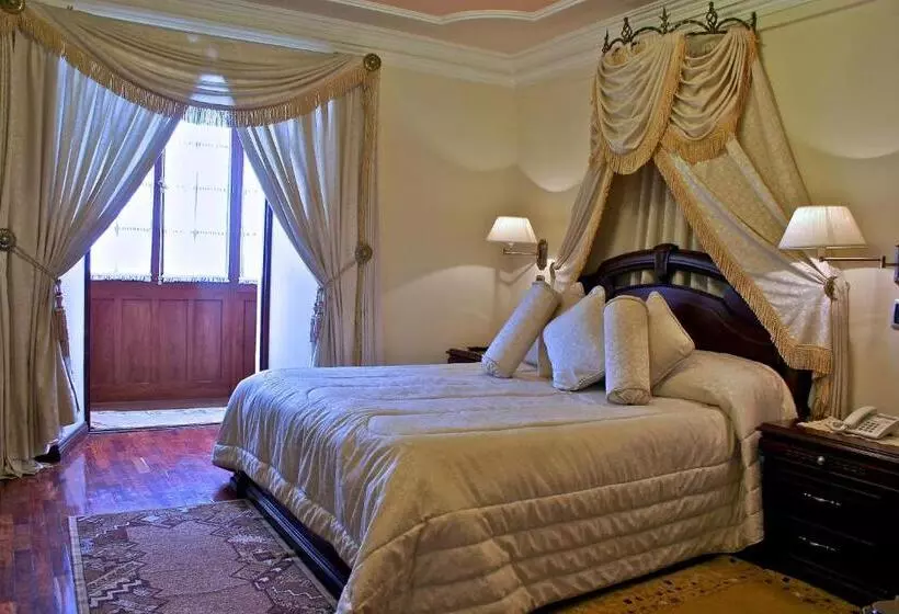 سوییت جونیور, San Marino Royal