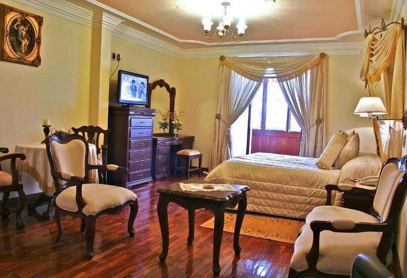 Полулюкс, San Marino Royal