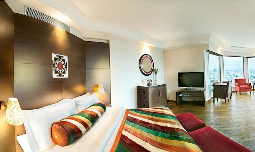 Номер Премиум, The Lalit Jaipur