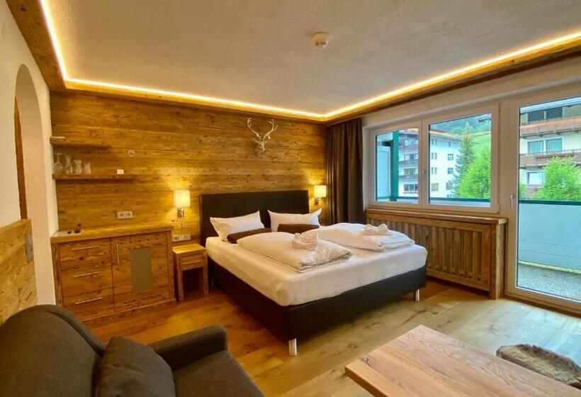 Номер Deluxe, Almhof Kitzlodge   Alpine Lifestyle