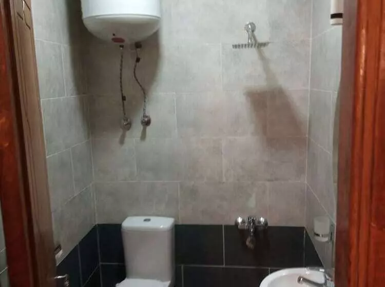 اتاق استاندارد یک نفره, Arabian Nights Hostel