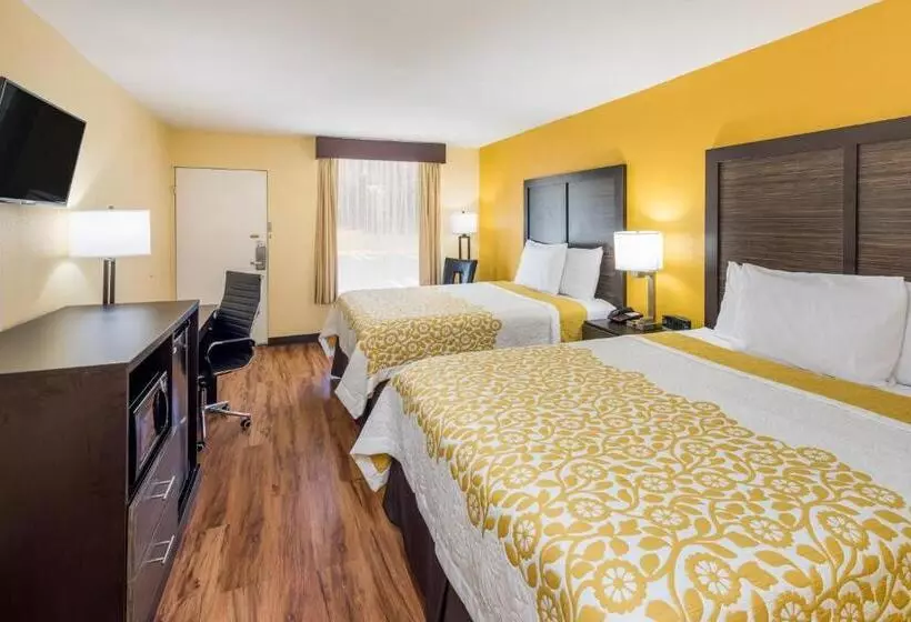 Standard-huone, Days Inn By Wyndham Madison
