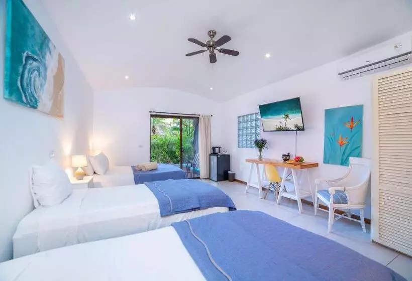 Deluxe Quadruple Room