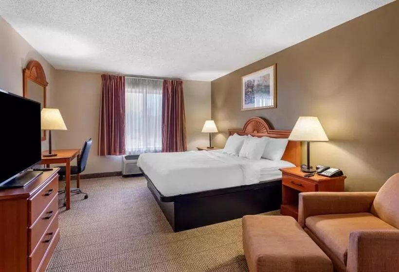 身障者適用キングサイズベッドルーム, Quality Inn & Suites Rockport   Owensboro North