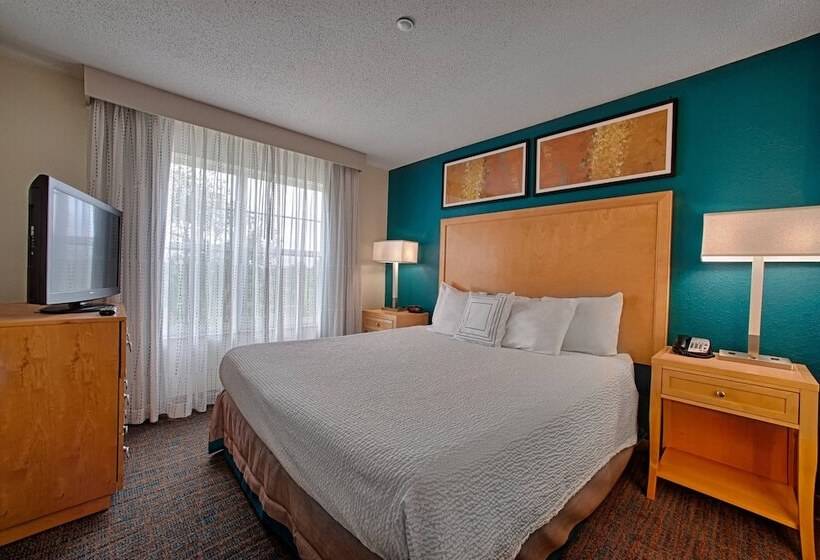 침실 2개 스위트, Residence Inn Neptune At Gateway Center