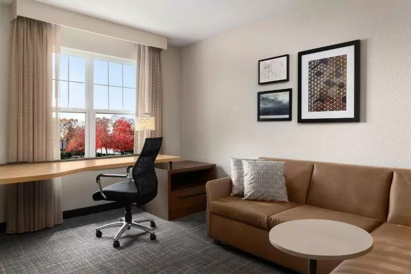 キングサイドベッドのスタンダードワンルーム, Residence Inn Neptune At Gateway Center