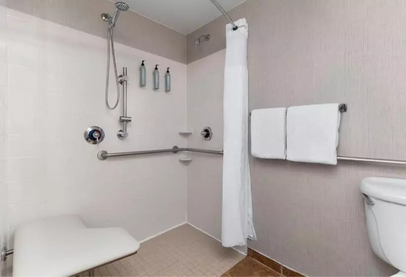 ２ベッドスイートルーム, Residence Inn Neptune At Gateway Center