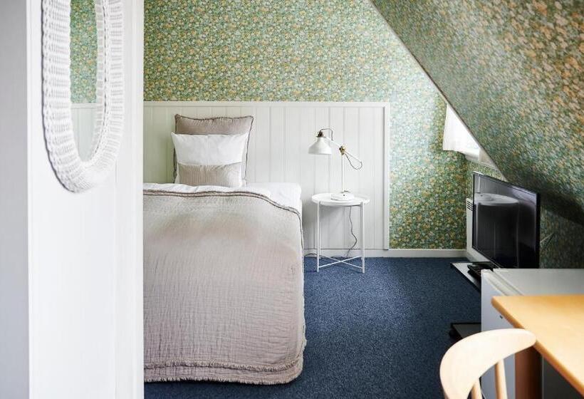 غرفة قياسية فردية, Strandly Skagen