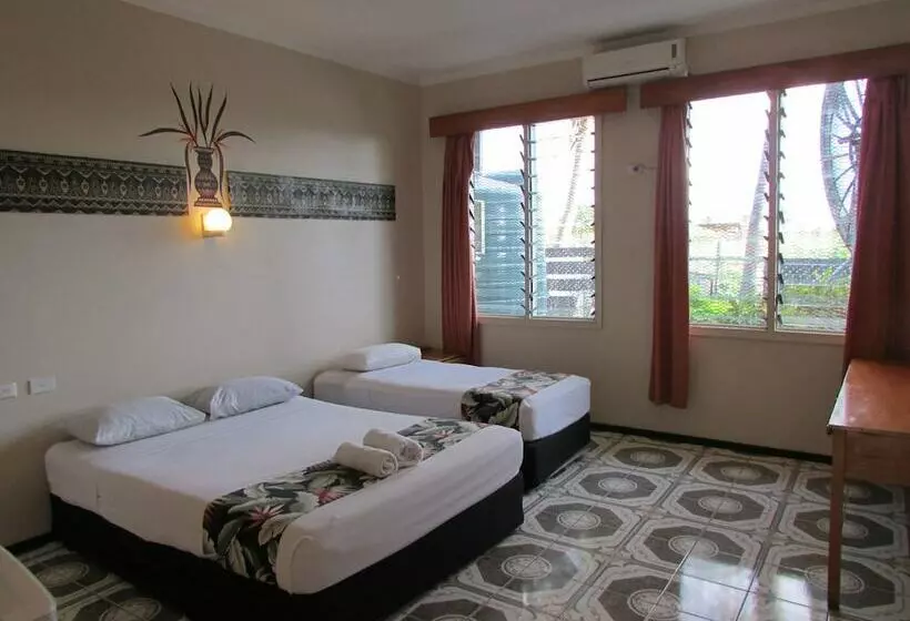 اتاق لوکس, Wailoaloa Beach Resort Fiji